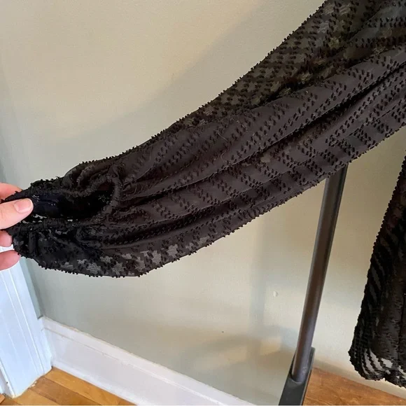 AlvaQ black v-neck chiffon blouse with sheer balloon sleeves size S - Picture 4 of 9